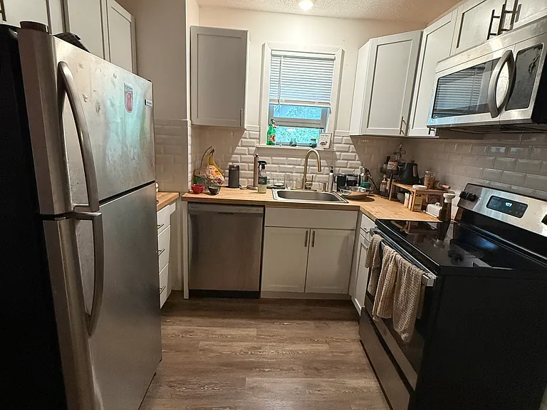 1716 Tyler St NE #2 — Photo 14