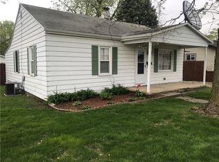 316 S Van Buren St, Sullivan, IL 61951