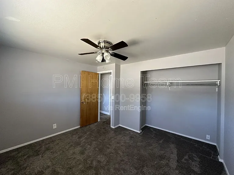 273 E Laker Way — Photo 4