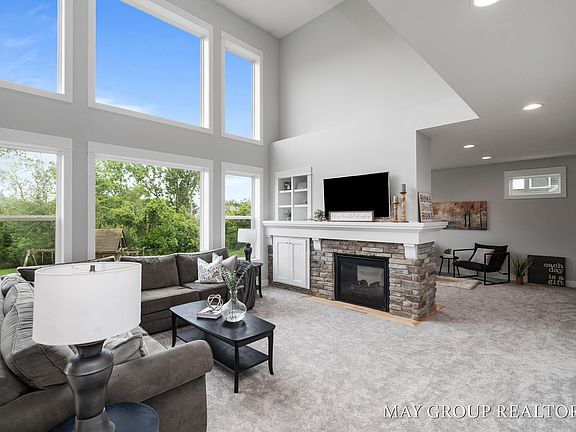 3rd image of 6138 McAllister Ct SE
