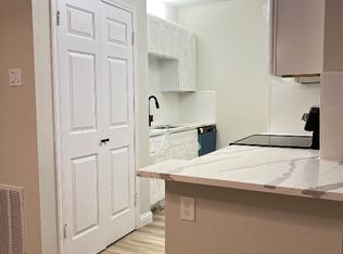 9600 Royal Ln APT 405, Dallas, TX