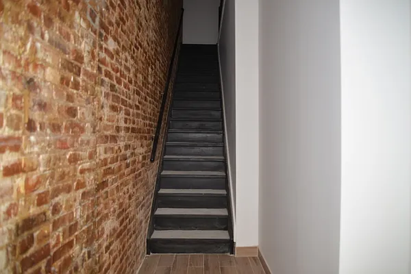 Rented by MNS | media 48