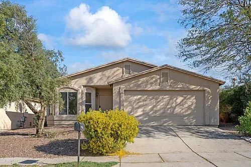 3037 E Via Berlanga Photo 1