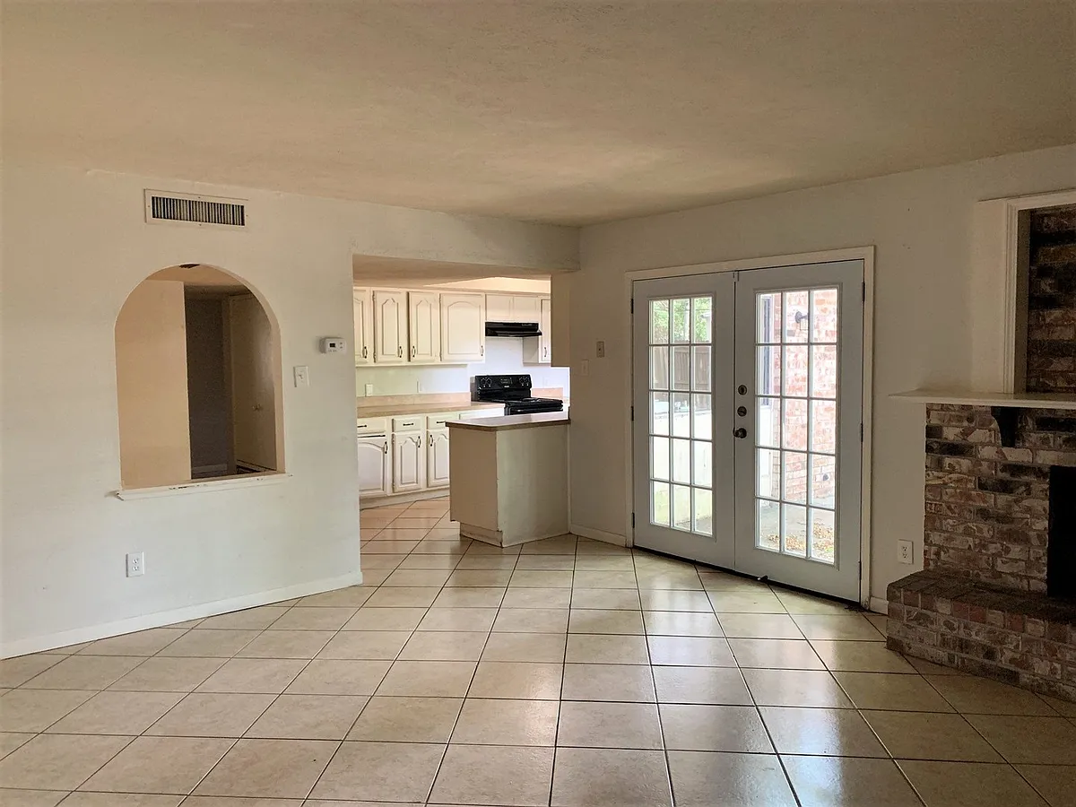 Building Photo - 3906 Postwood Dr