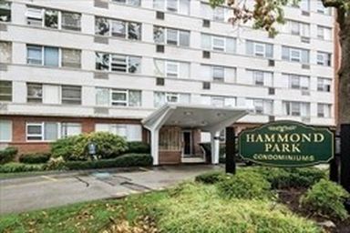 10 Hammond Pond Pkwy APT 307, Newton, MA, 02467