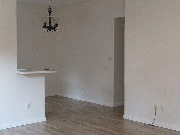 5th image of 4067 Florida St #3