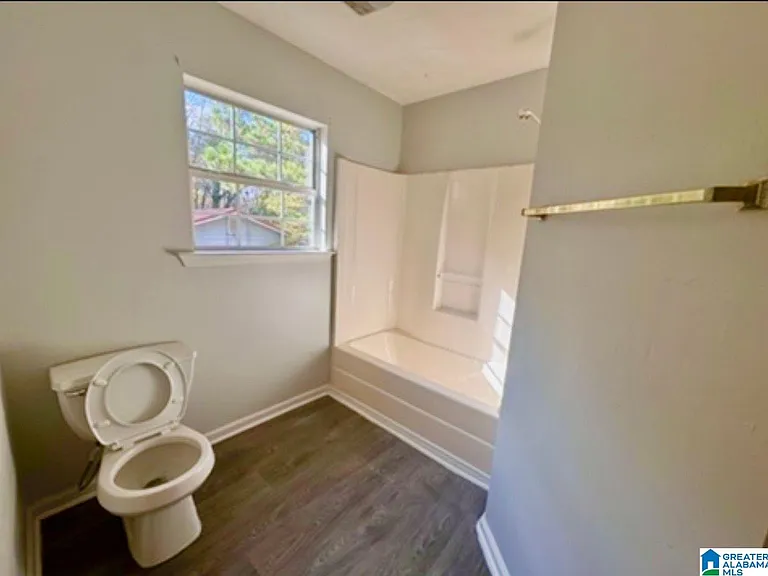 132 Lola St — Photo 10