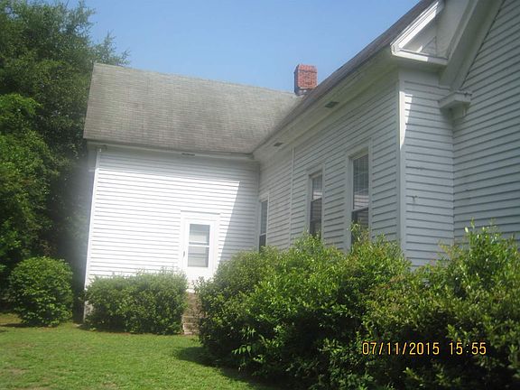 3rd image of 26 McCormick Ave