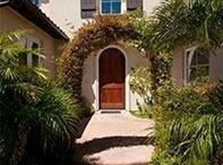 5525 Moonshadow St, Simi Valley, CA 93063