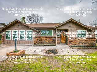 833 Sunshine Ln, Grapevine, TX 76051