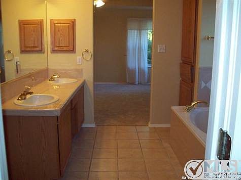 3rd image of 4512 Cascade Dr