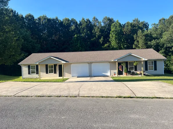 355 Pinewood Dr, Rock Spring, GA 30739