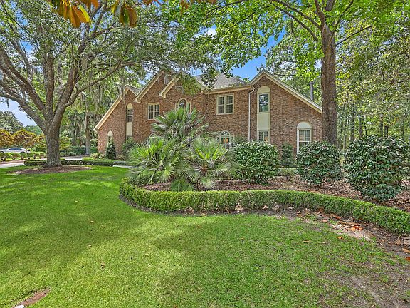 4th image of 2328 Portside Way