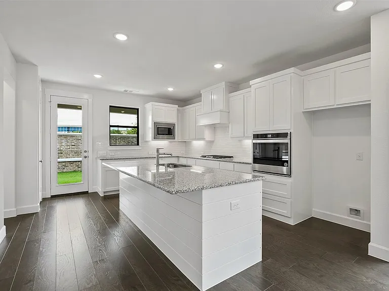 946 Switchgrass Ln — Photo 9