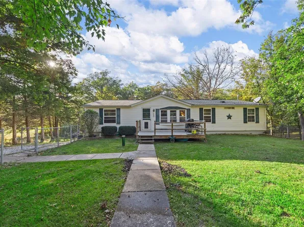 949 Spartan Ln, Foristell, MO 63348