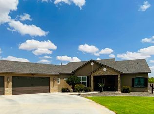 7804 N Rolling Meadows St, Hobbs, NM 88242