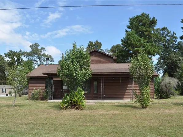 11 Casablanca Dr, Pointblank, TX 77364