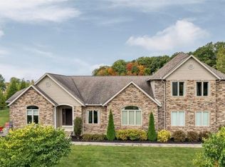 8320 Westfield Rd, Seville, OH 44273