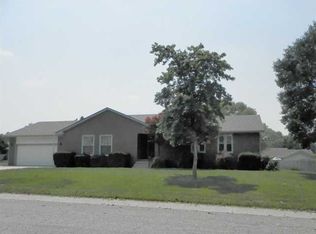 745 E Rivera Dr, Mulvane, KS 67110
