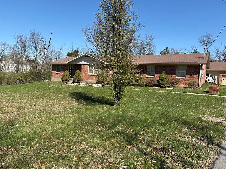 10507 Seatonville Rd — Photo 1
