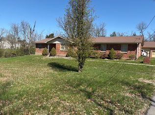 10507 Seatonville Rd, Louisville, KY 40291