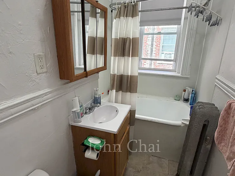 5 Walbridge St #9 — Photo 16