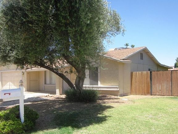 Front_view_-_3_Bedroom_Home_in_Mesa_Arizona