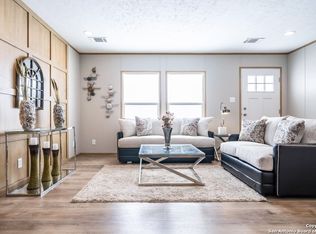 00 Borregas, Elmendorf, TX 78112