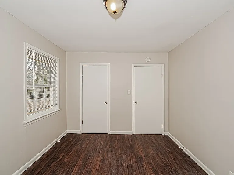 1116 Hayes Rd — Photo 13