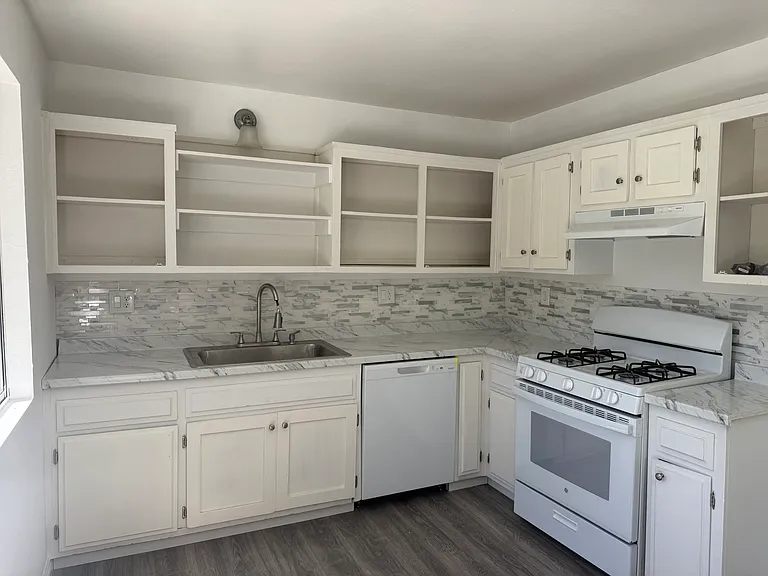 32142 Hunsaker Way — Photo 7