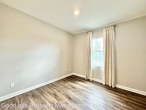 3rd image of 10850 Everly Way