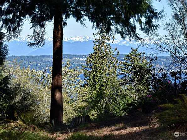 3640 Sulphur Springs Lane, Bremerton, WA 98310