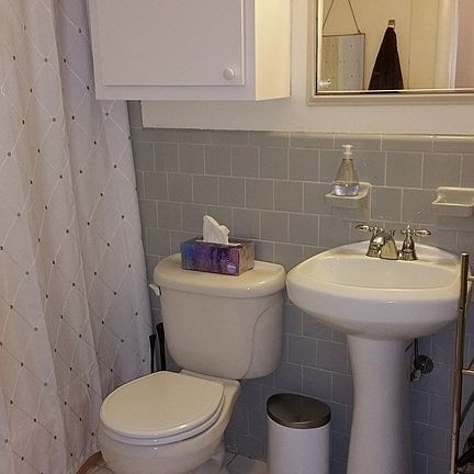 4th image of 210 Hillside Ave APT 15