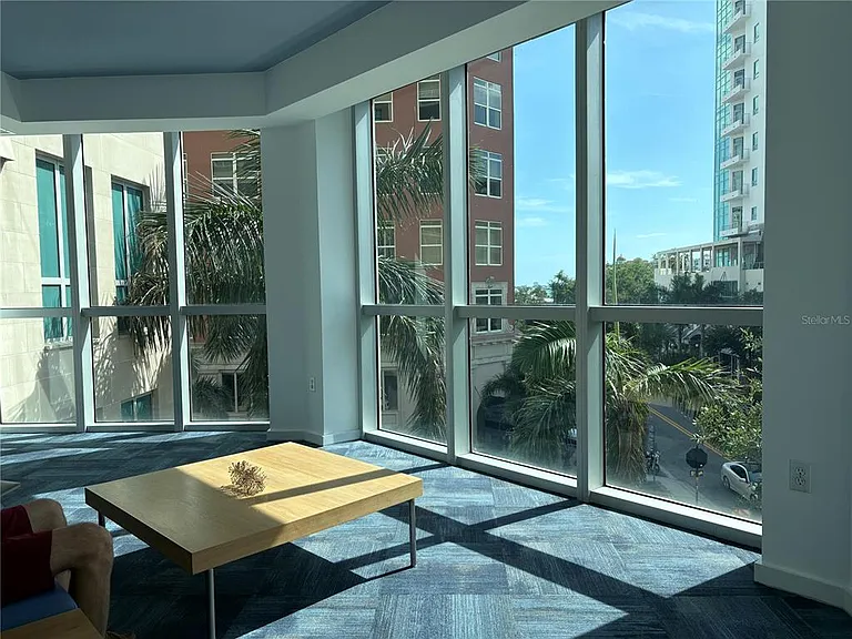 1350 Main St #302 — Photo 16