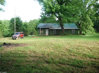 38 Tulip Ln, Cana, VA 24317