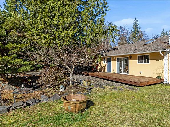 2nd image of 3829 Wild Rd