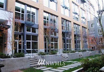 1st image of 530 Broadway Avenue E #401