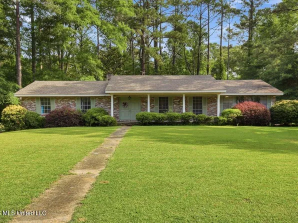 611 Marsha Ave, Mendenhall, MS 39114