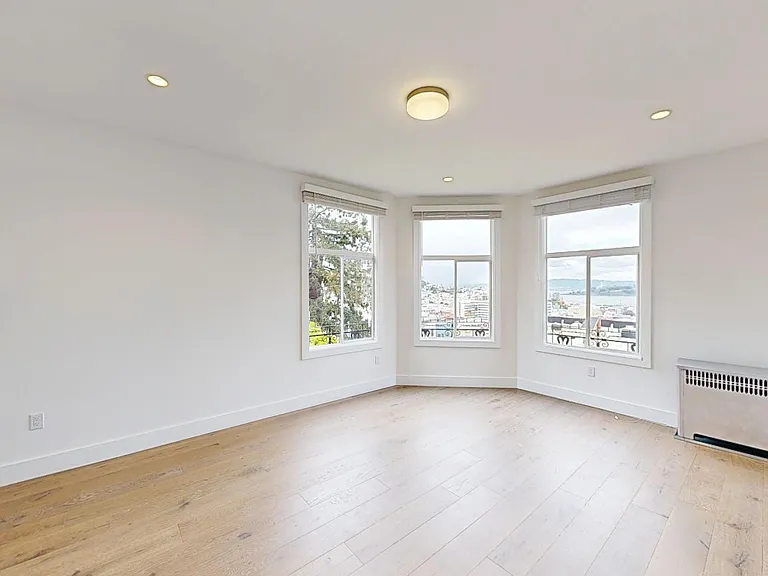 1340 Taylor Street — Photo 5