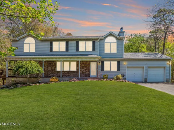 205 Frank Applegate Road, Jackson, NJ 08527