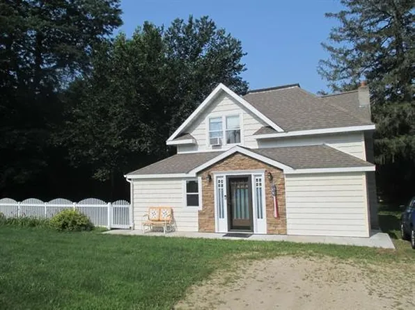 N6459 County Road M, Westfield, WI 53964