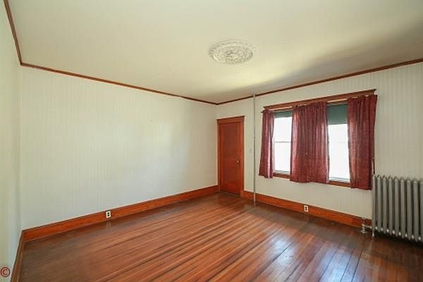 1st image of 83 Dysart St #1