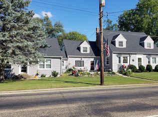 312 N Trivoli Rd, Trivoli, IL 61569