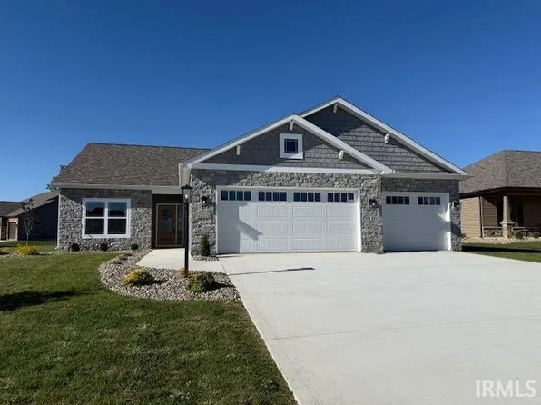 2001 Bogey Ct, Auburn, IN 46706