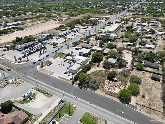 5th image of 3200 Costa Azul Ln