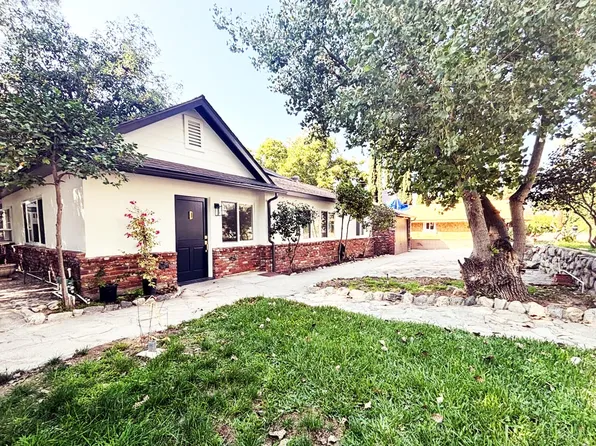 9739 Pinewood Ave, Tujunga, CA 91042