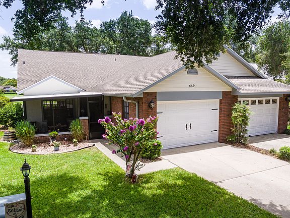 2nd image of 6454 Brentwood Dr