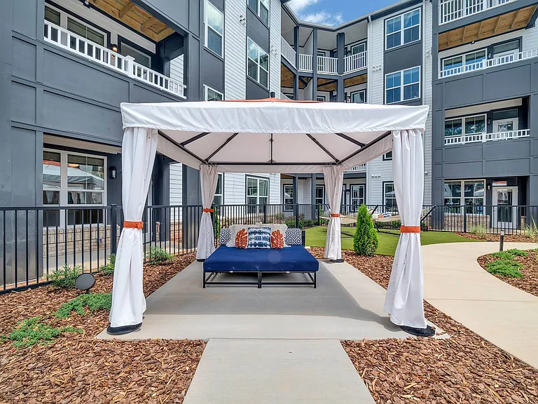 4800 Duraleigh Rd — Photo 40