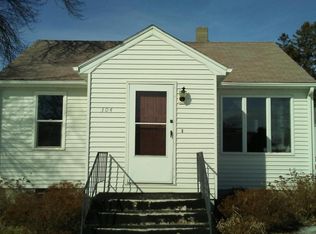 304 E Main St, Battle Lake, MN 56515
