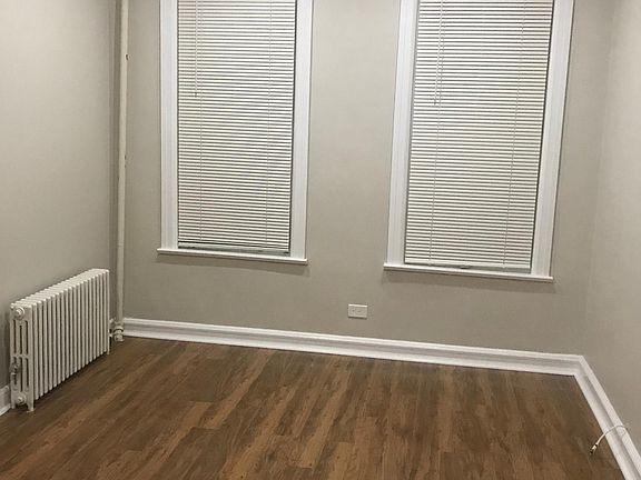 3rd image of 9123 108th St Floor 1